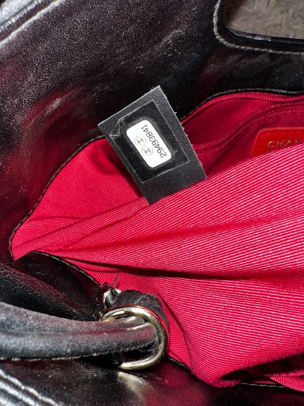 Chanel Chic Black Quilted Tote Bag - Picture 3 of 15